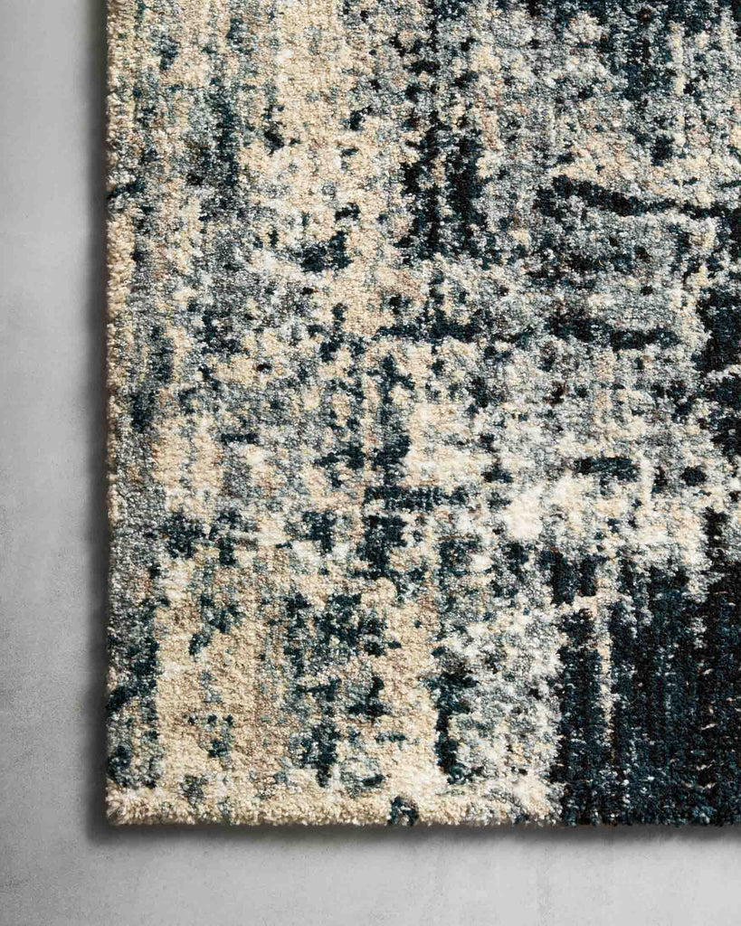 Augustus Navy Dove